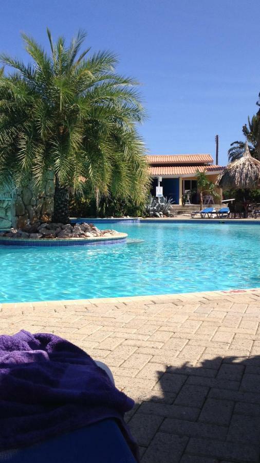 וילמסטאד Seru Coral Resort Studio 16 מראה חיצוני תמונה